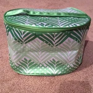 Clinique Leaf Print Make-up Bag